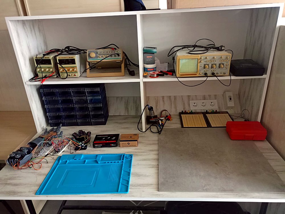 Elektronik çalışma tezgâhı